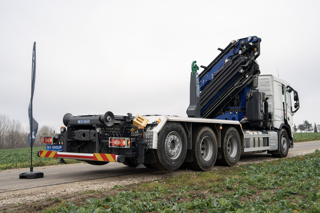 Other : Volvo FM 500 грузовик с крюковым погрузчиком