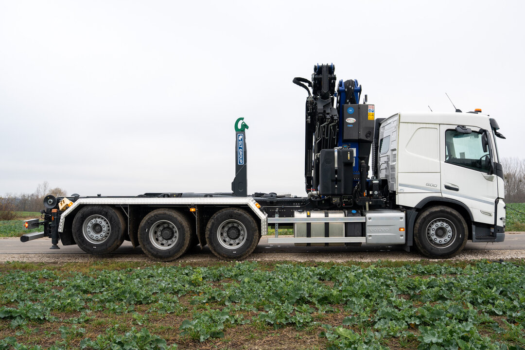 Other : Volvo FM 500 грузовик с крюковым погрузчиком