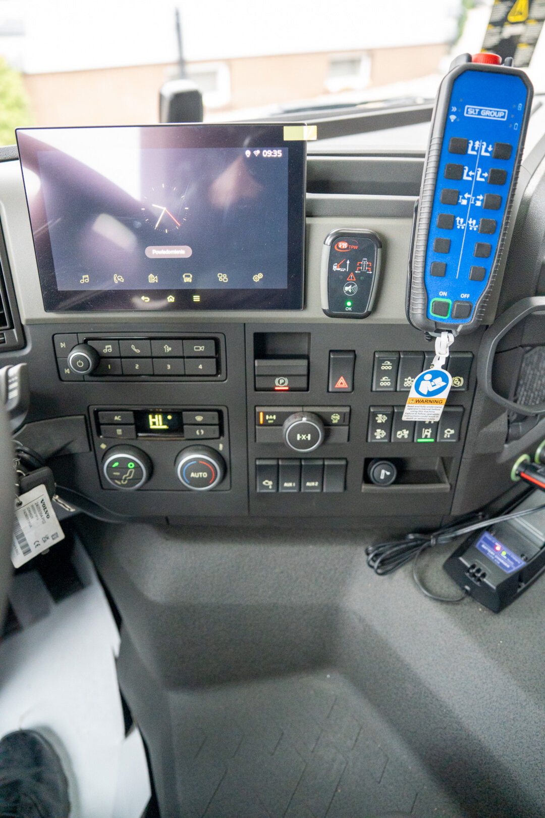 Other : Volvo FM 500 грузовик с крюковым погрузчиком