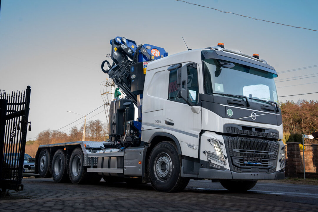 Other : Volvo FM 500 грузовик с крюковым погрузчиком