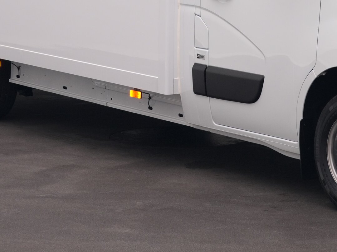 Other : Renault Master 165PK Containere pentru