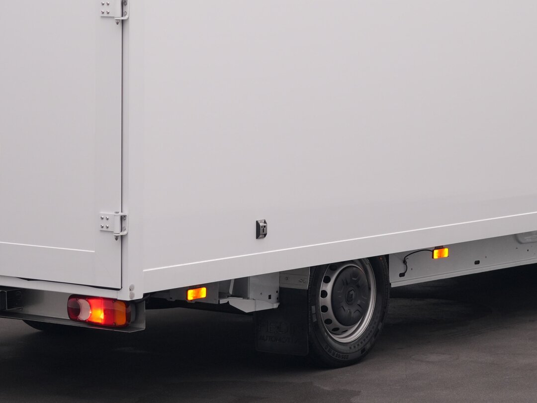Other : Renault Master 165PK Containere pentru