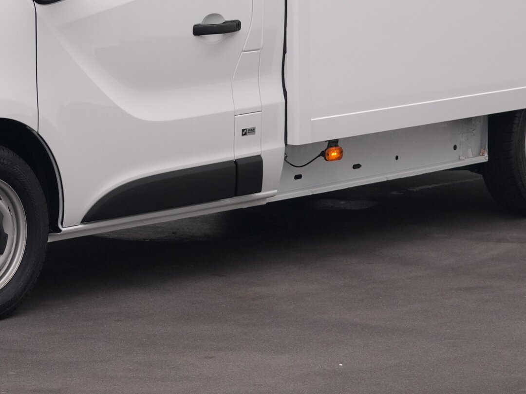 Other : Renault Trafic 150pk Containere pentru