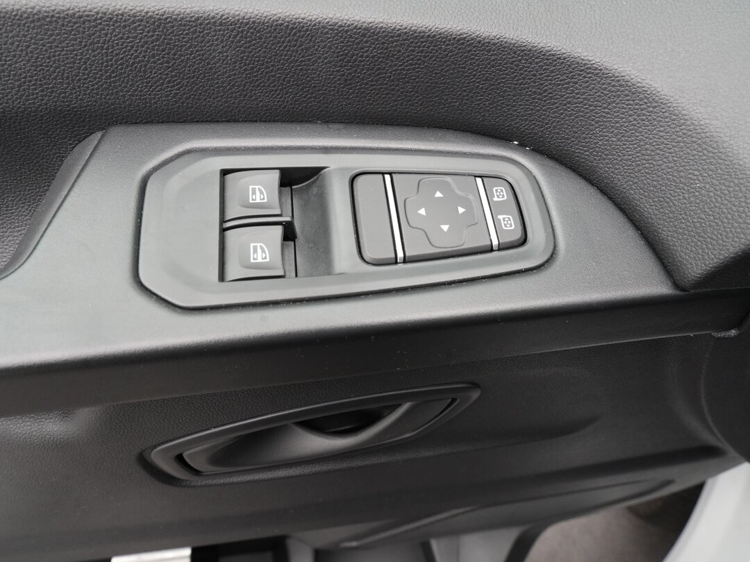 Other : Renault Trafic 150pk Containere pentru