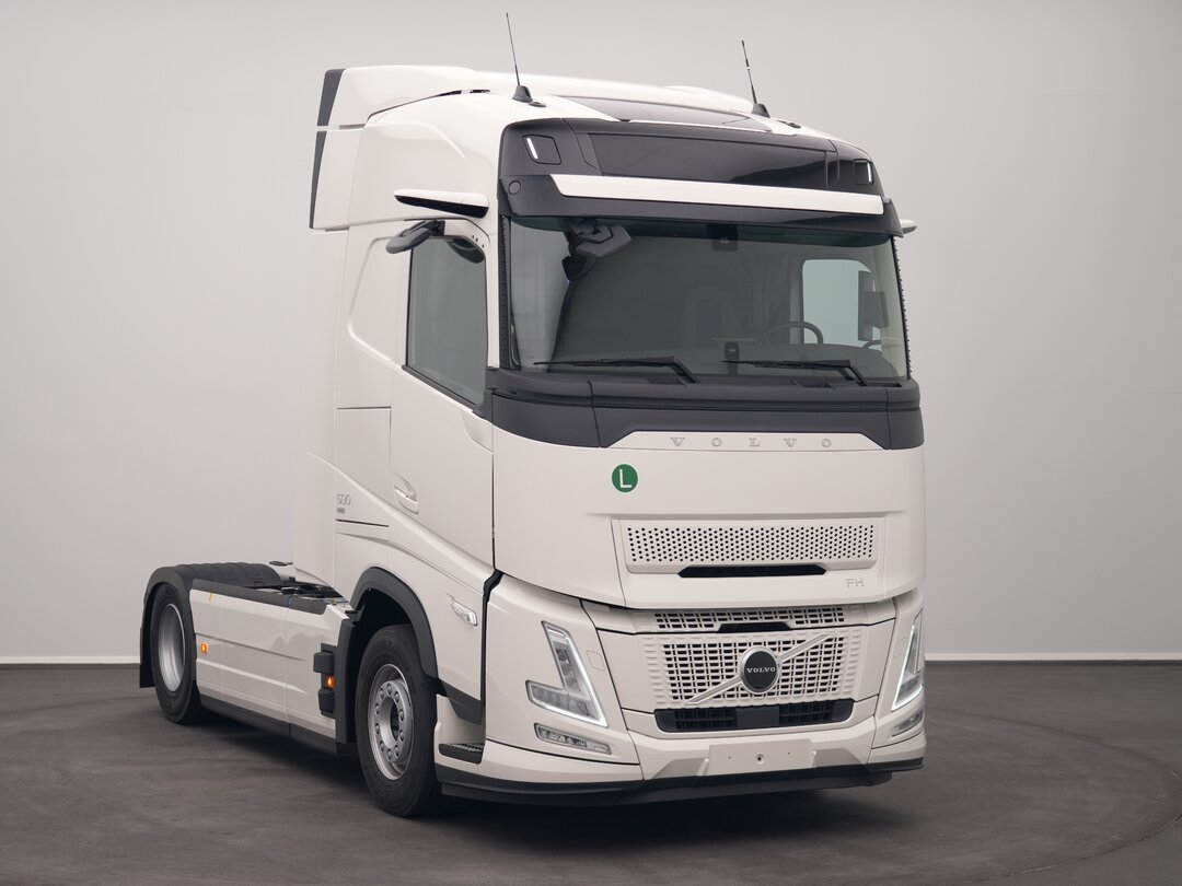Other : Volvo FH Aero 500 وحدات الجر