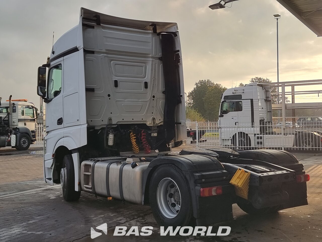 Other : Mercedes Actros 1848 4X2 Trækker