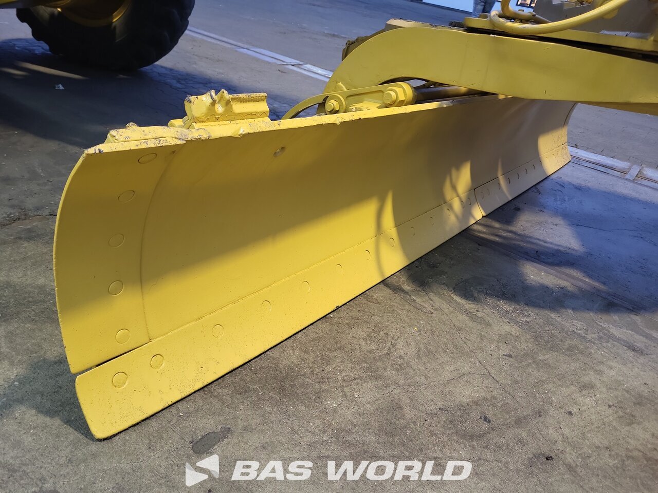 Other : Caterpillar Greder