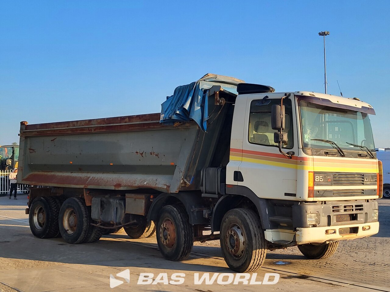 Other : DAF F85 8X4 Hardox 20m3 شاحنة قلاب