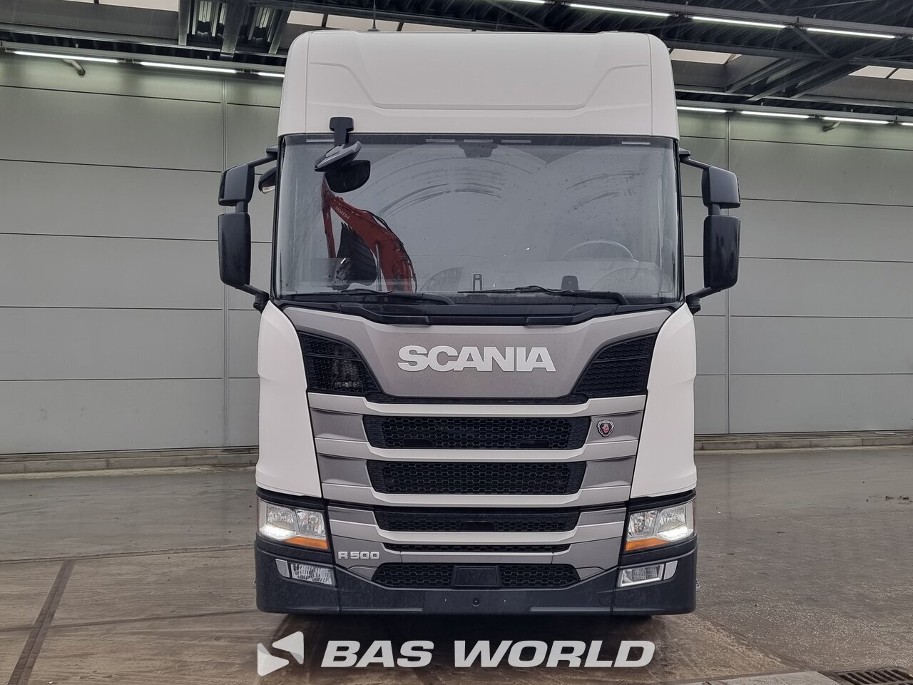 Front : Scania R500 4X2 Vetopöytäauto