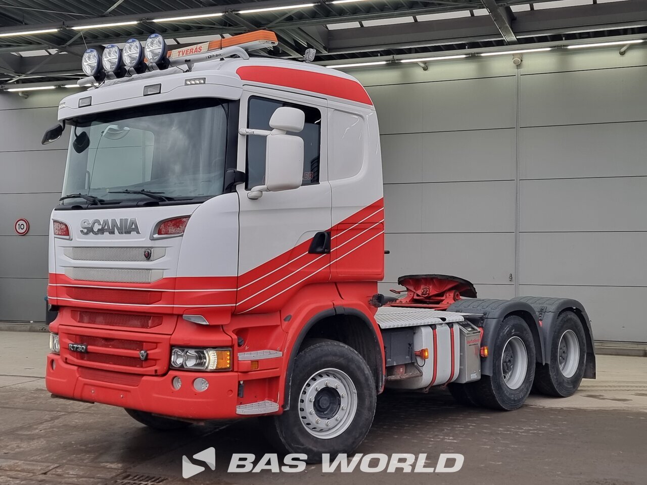 Front left : Scania R730 6X4 Trækker