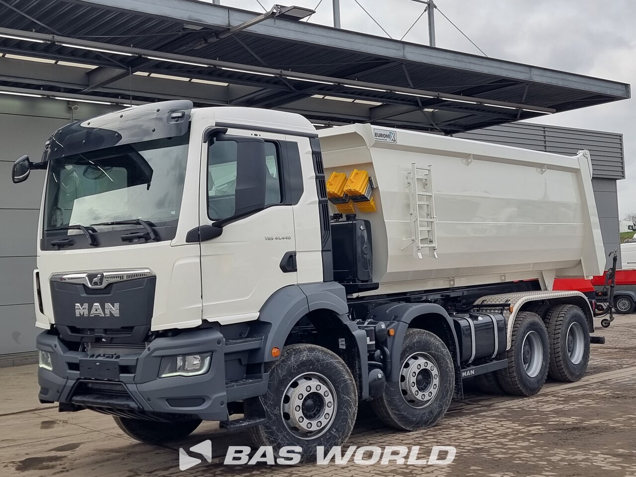 Front left : MAN TGS 41.440 8X4 Euromix Camion ribaltabile