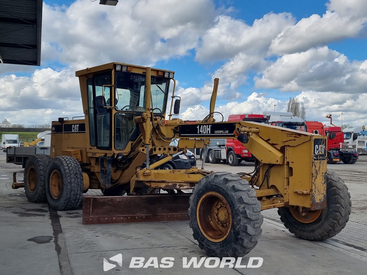 Other : Caterpillar Greder