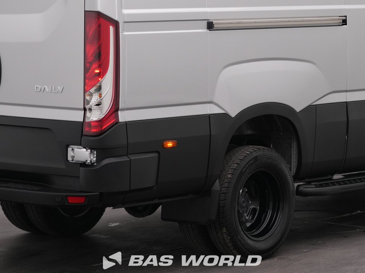 Other : Iveco Daily 35C18 Kastenwagen