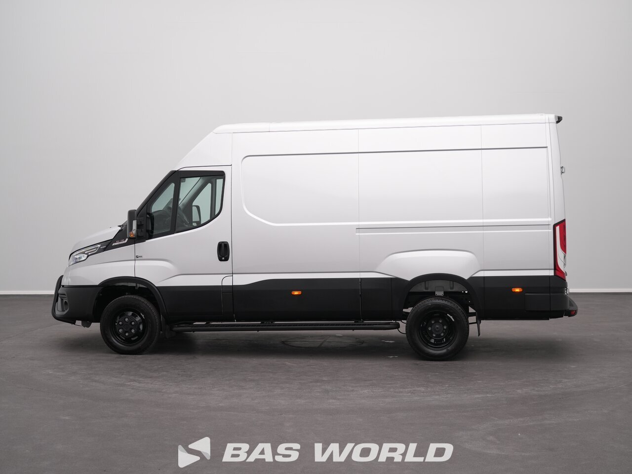 Other : Iveco Daily 35C18 Kastenwagen