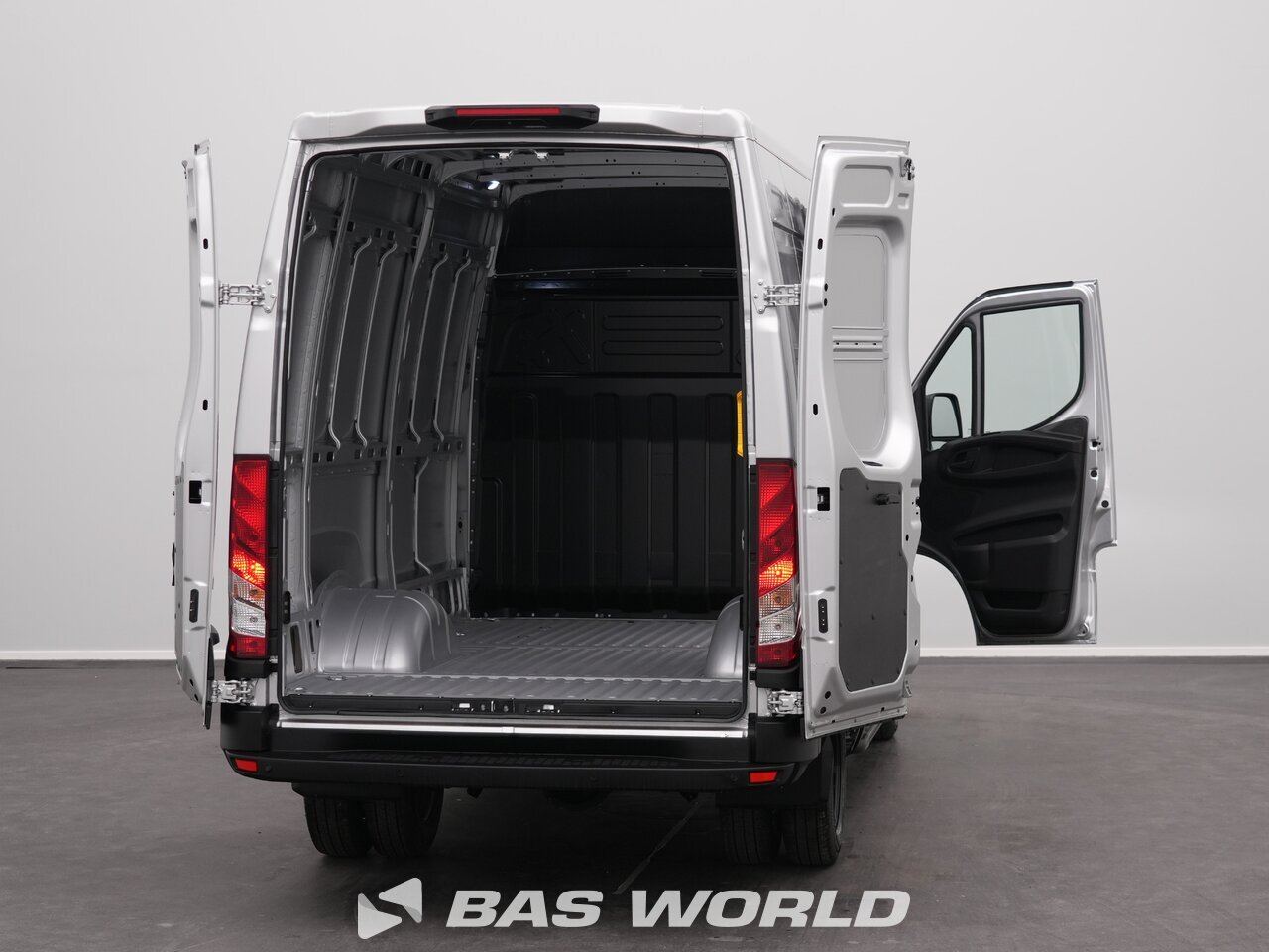 Other : Iveco Daily 35C18 Kastenwagen