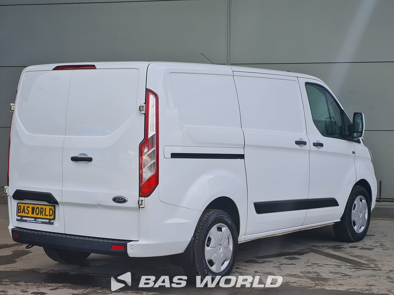 Other : Ford Transit Custom  130PK Suljettu pakettiauto
