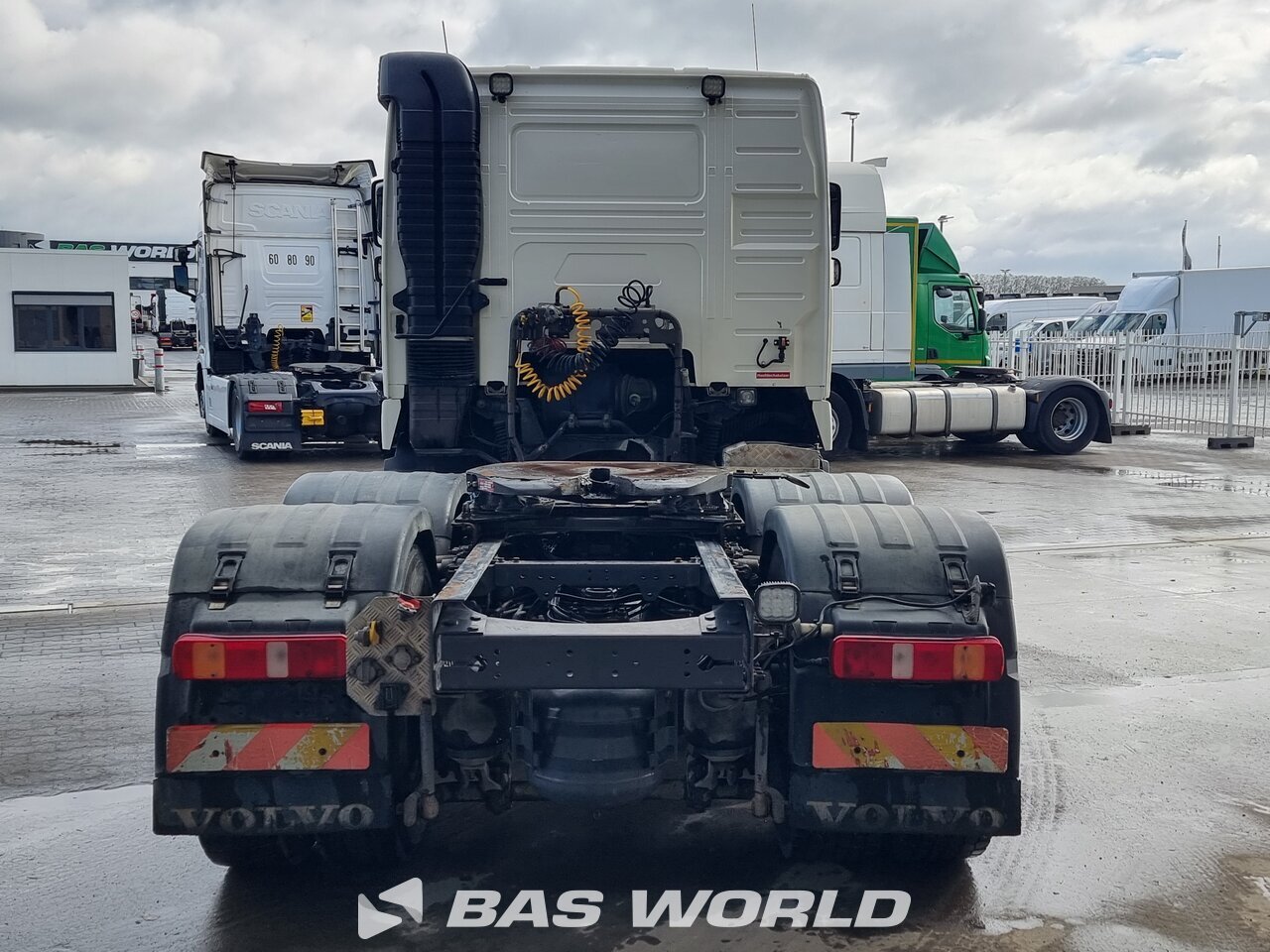 Other : Volvo FH 400 6X2 Vetopöytäauto