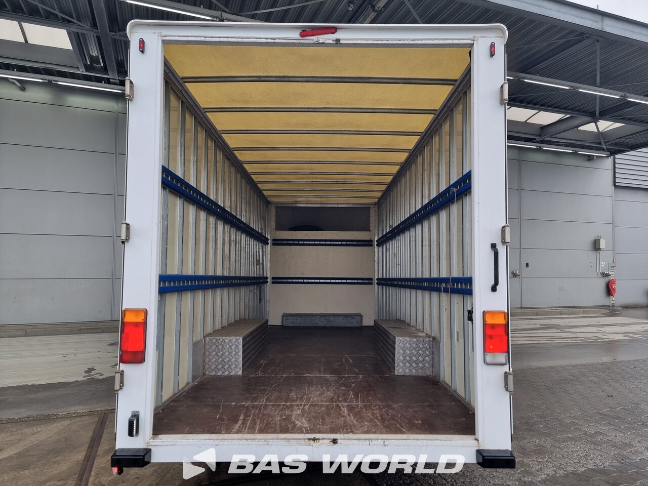 Superstructure interior : Fiat Ducato 130pk Lastbiler med lukket kasse