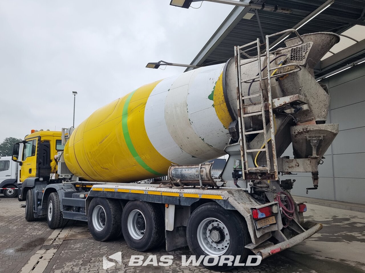 Other : MAN TGS 49.400 10X4 Liebherr Type: HTM 1504 F Betonblander