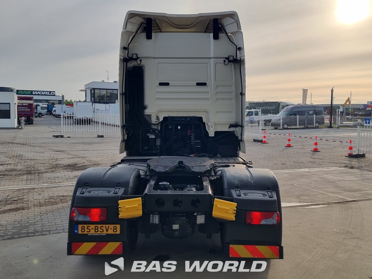 Other : MAN TGX 18.430 4X2 Vetopöytäauto