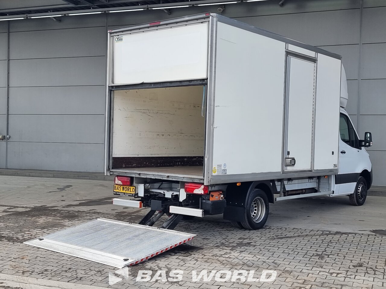 Back right : Mercedes Sprinter 514 CDI Umpikorit rungot