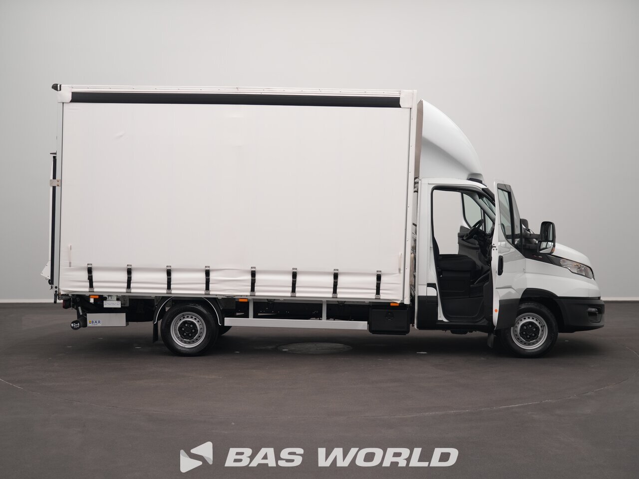 Other : Iveco Daily 35S18 Подвижни странични брезенти