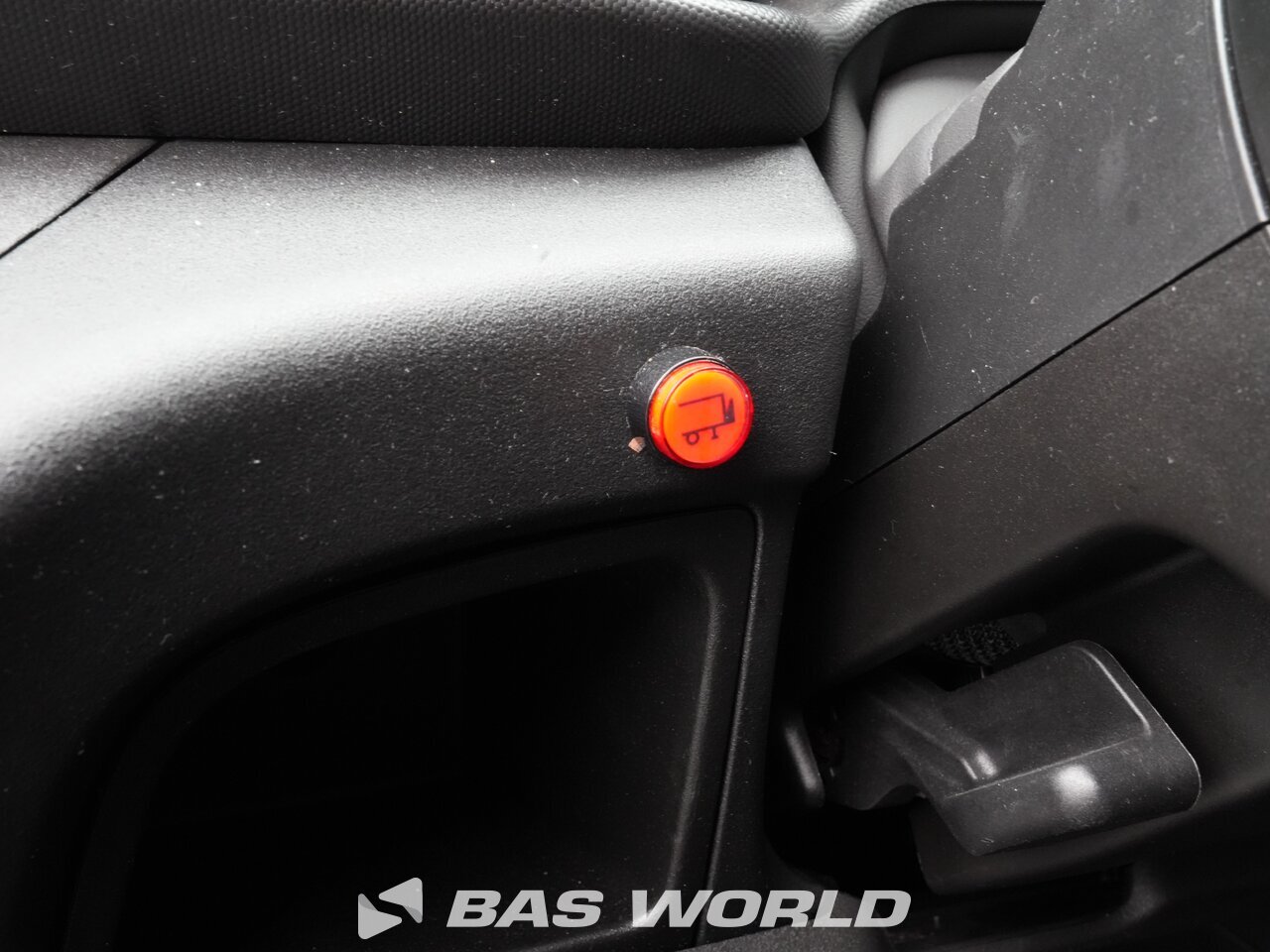 Other : Iveco Daily 35S18 Подвижни странични брезенти
