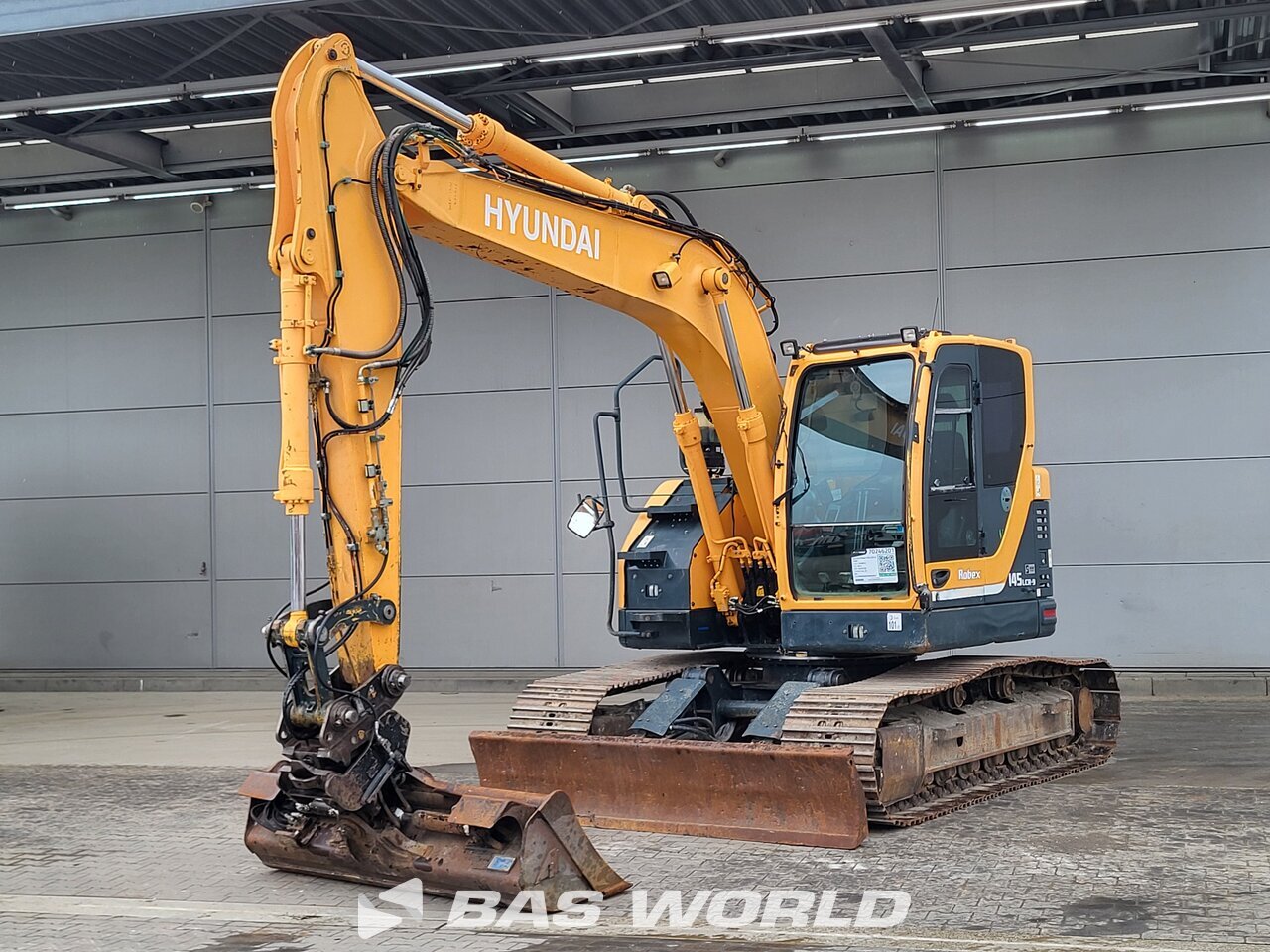 Front left : Hyundai Kaivinkone