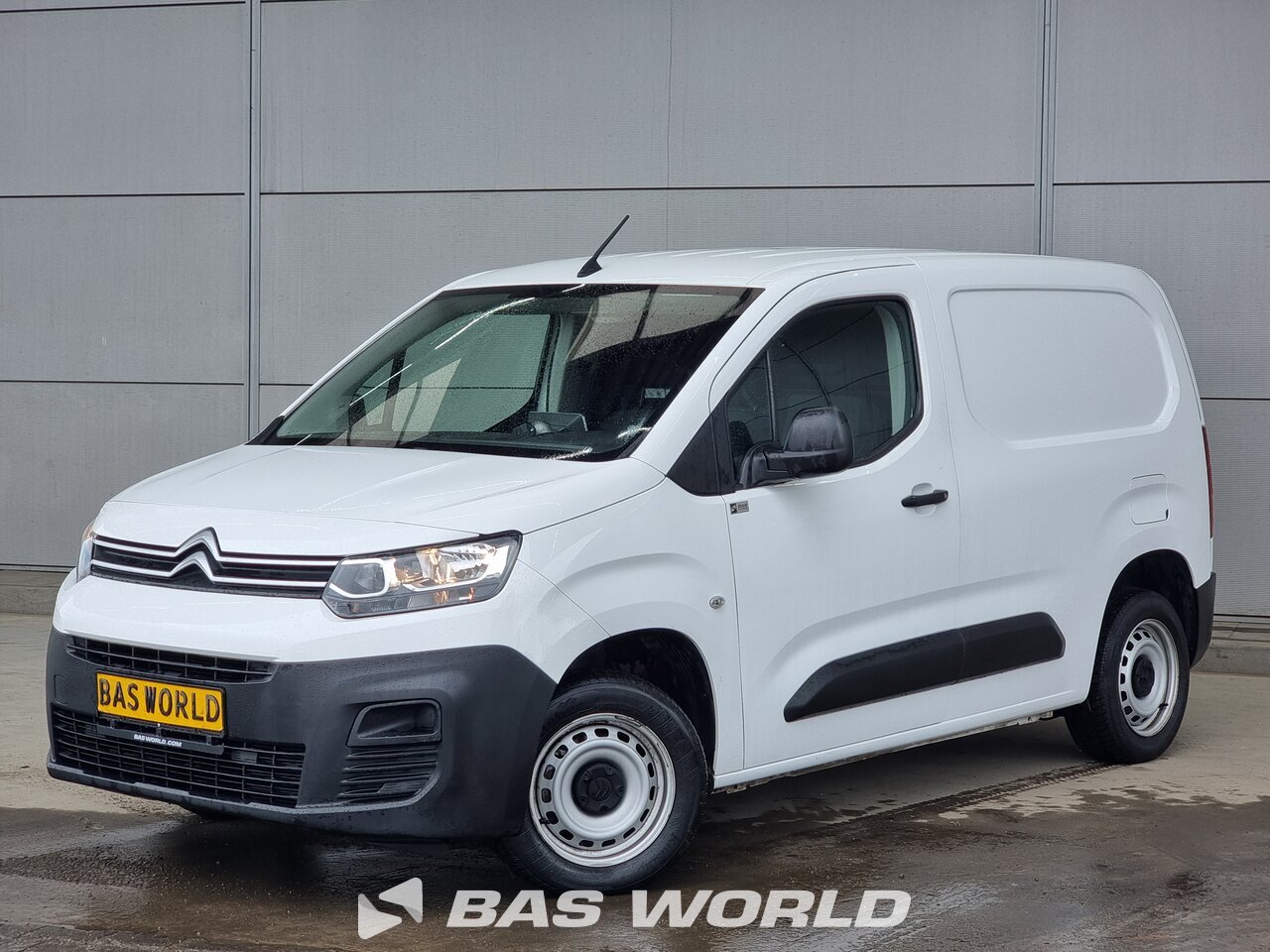 Front left : Citroën Berlingo 100PK Lukket varevogn