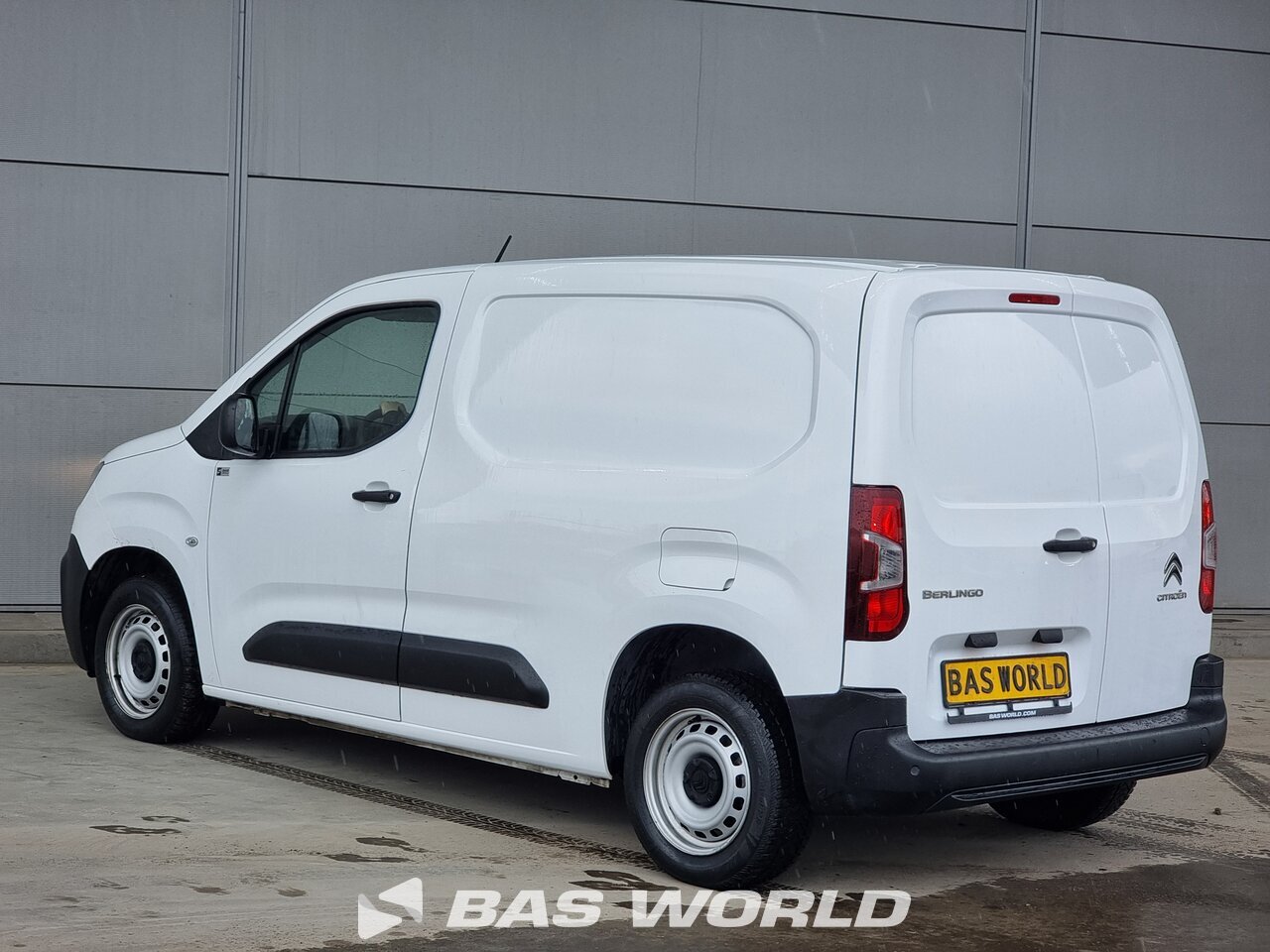 Back left : Citroën Berlingo 100PK Lukket varevogn