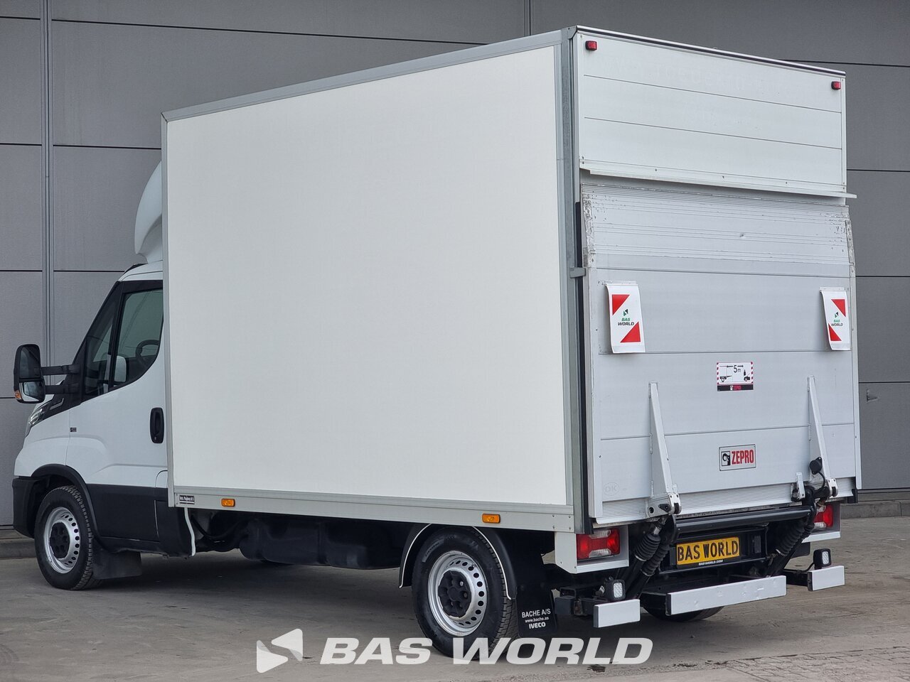 Other : Iveco Daily 35S16 Containere pentru