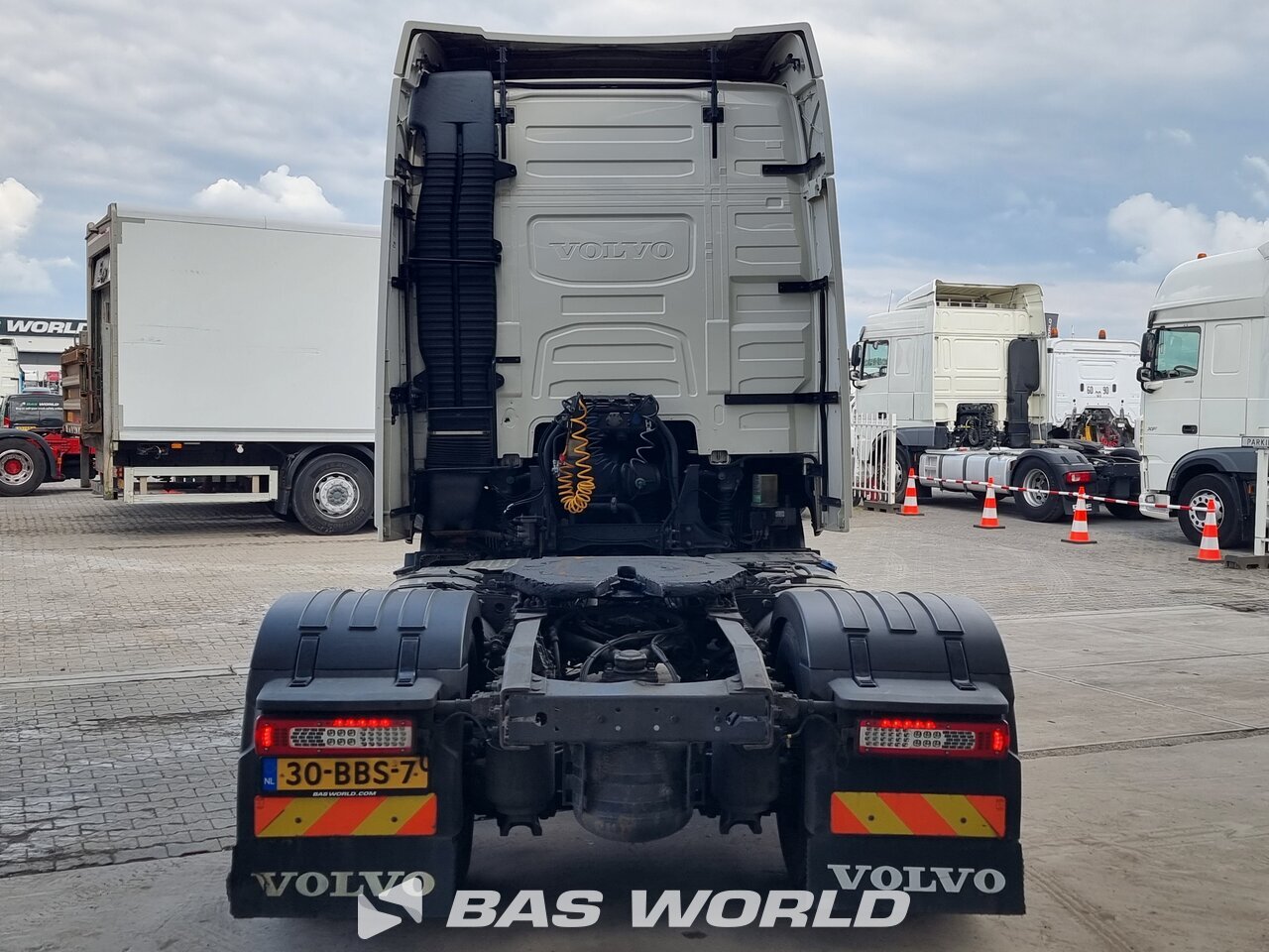 Other : Volvo FH 460 4X2 Cap tractor