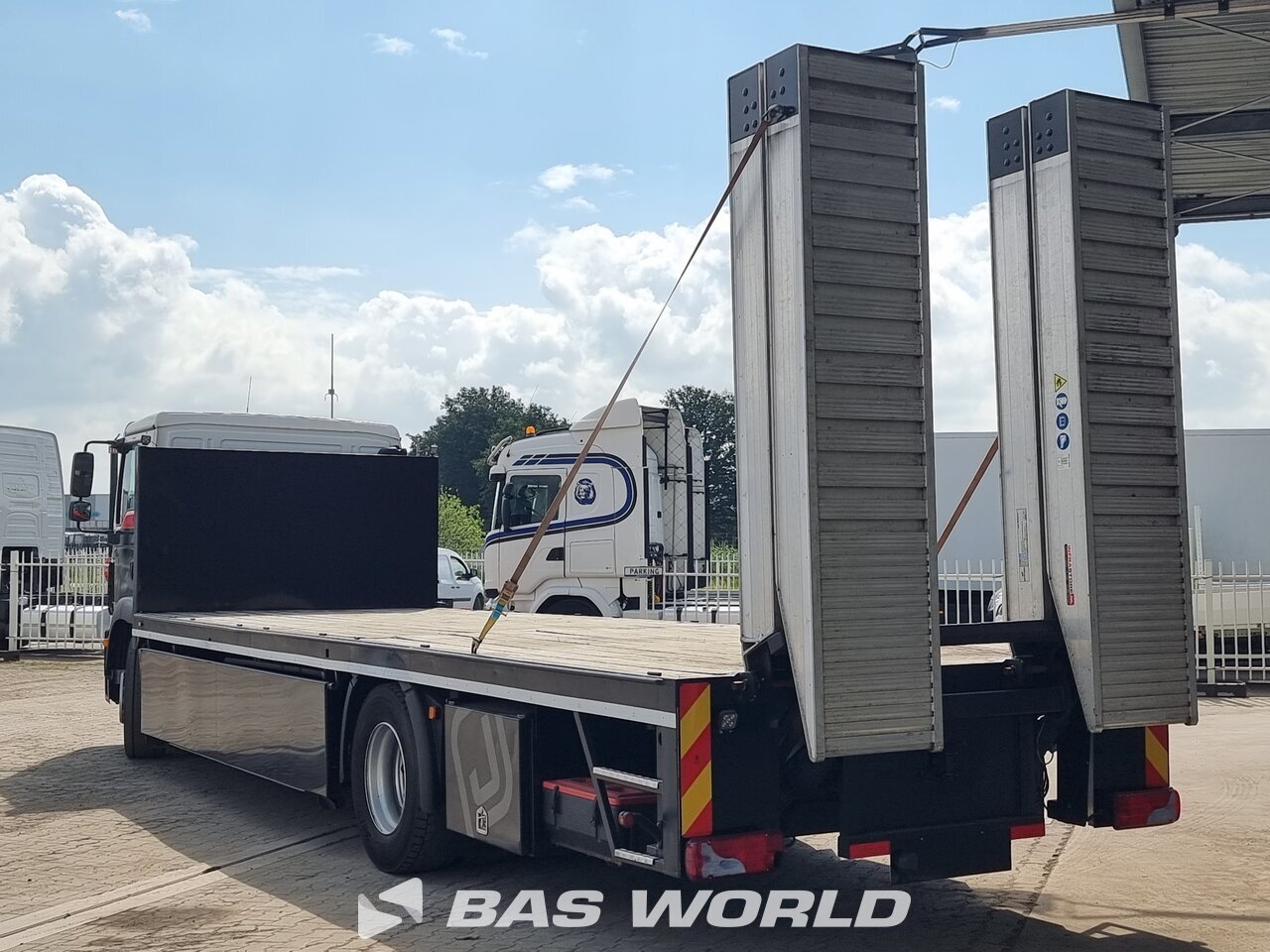 Other : MAN TGM 18.250 4X2 Camion de transport auto/camion