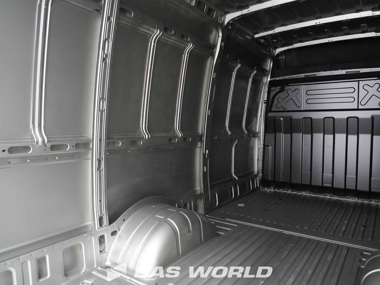 Other : Iveco Daily 35C21 Duba închisă