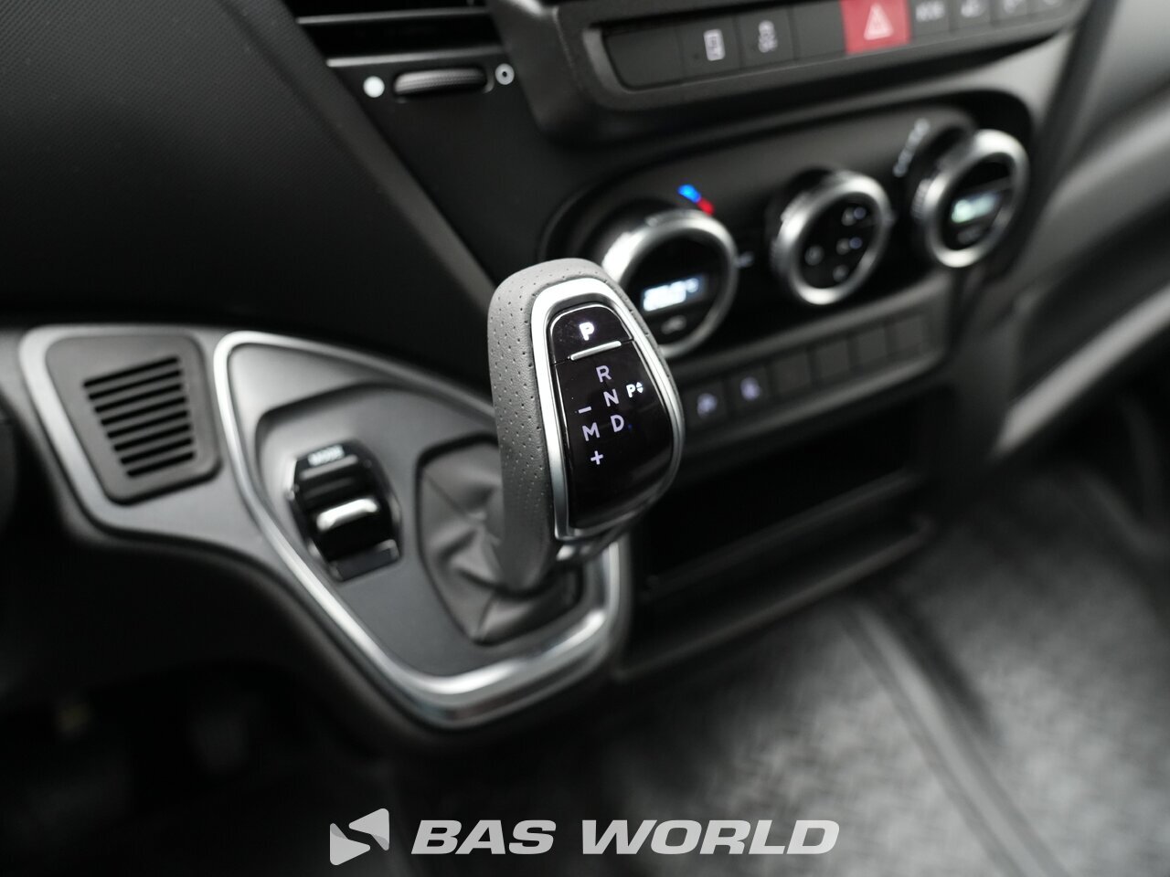 Other : Iveco Daily 35C21 Duba închisă