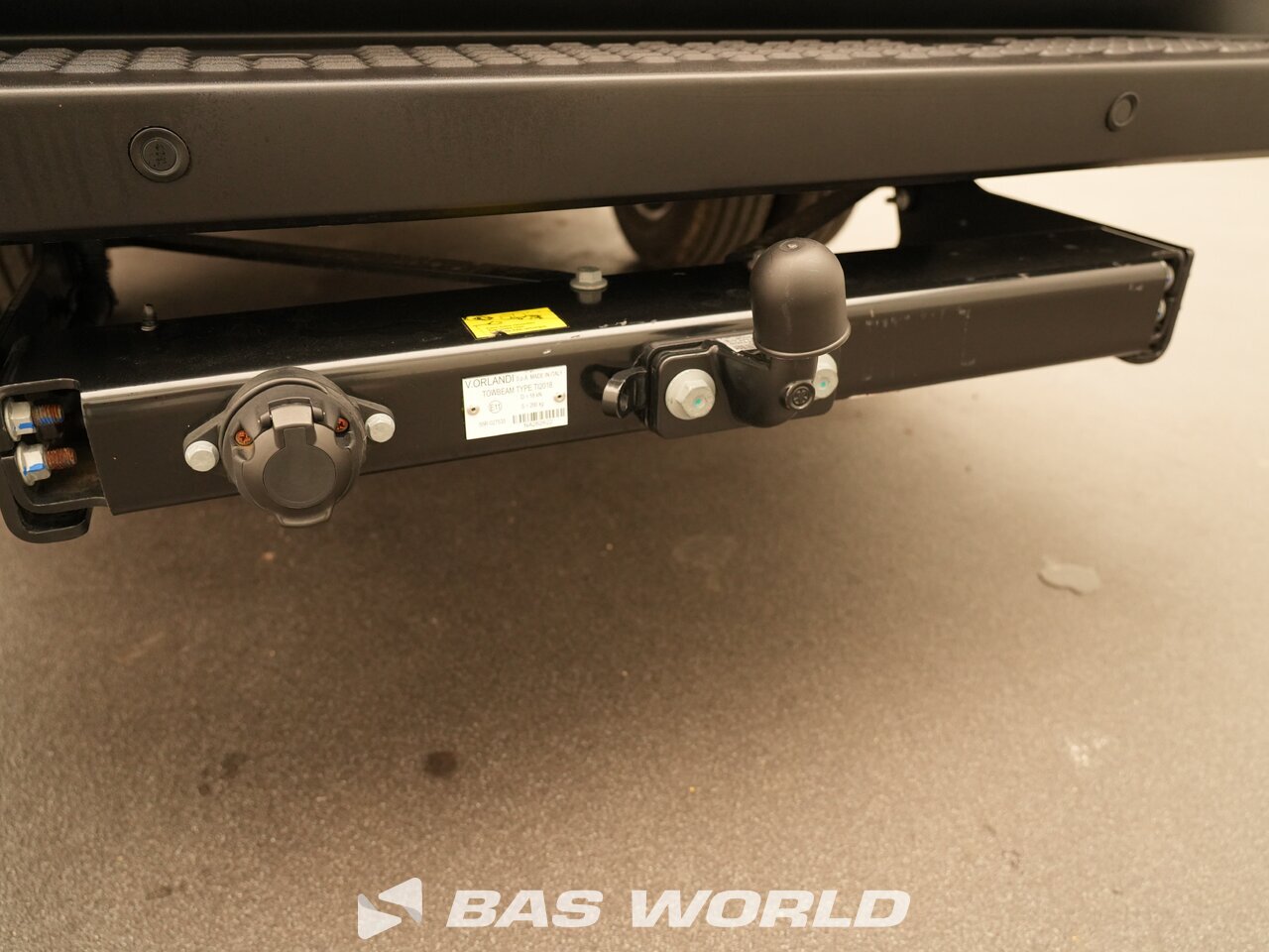 Other : Iveco Daily 35C21 Duba închisă