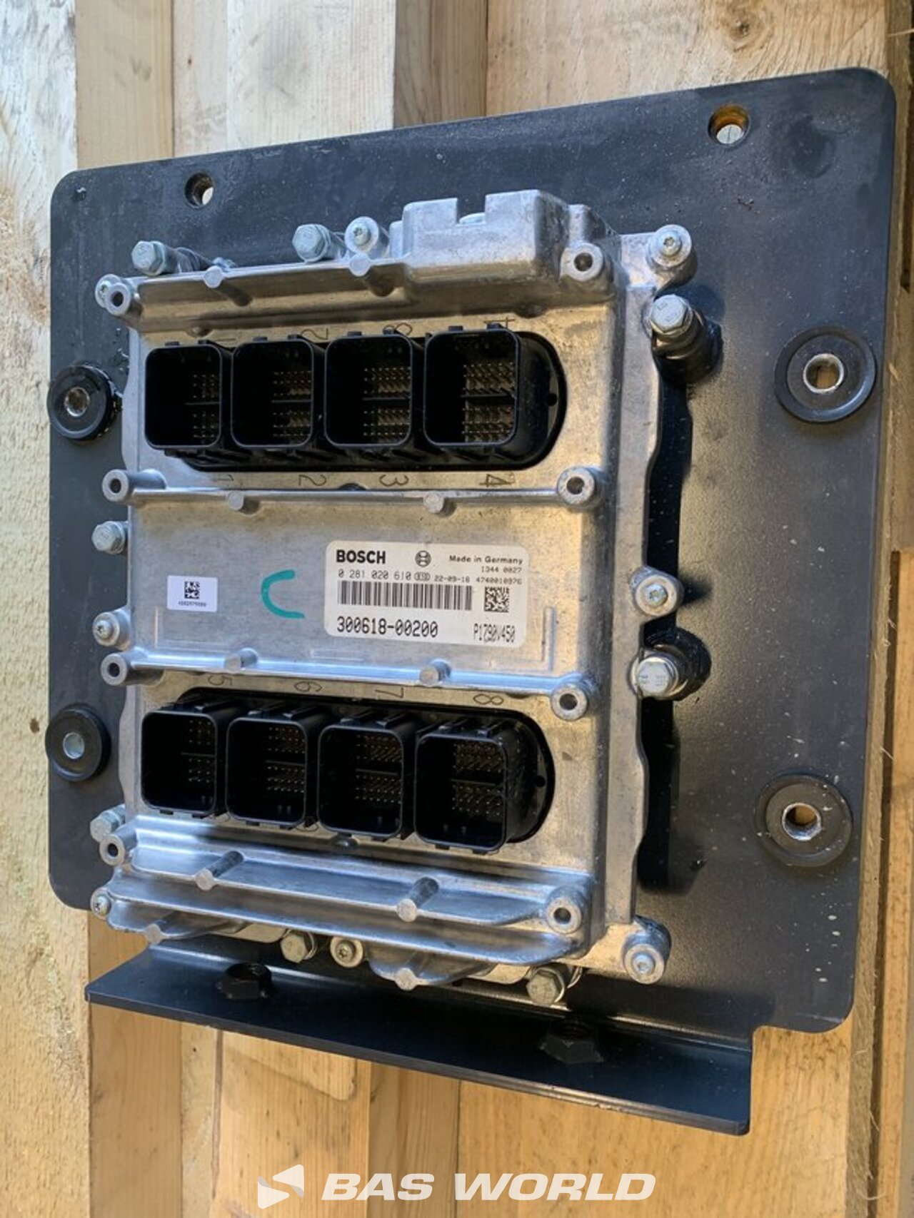 Front left : Doosan DL08-MFE00 Overig
