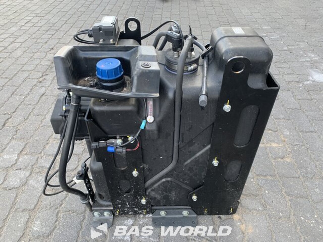 Front left : Doosan DL08-MFE00 Overig
