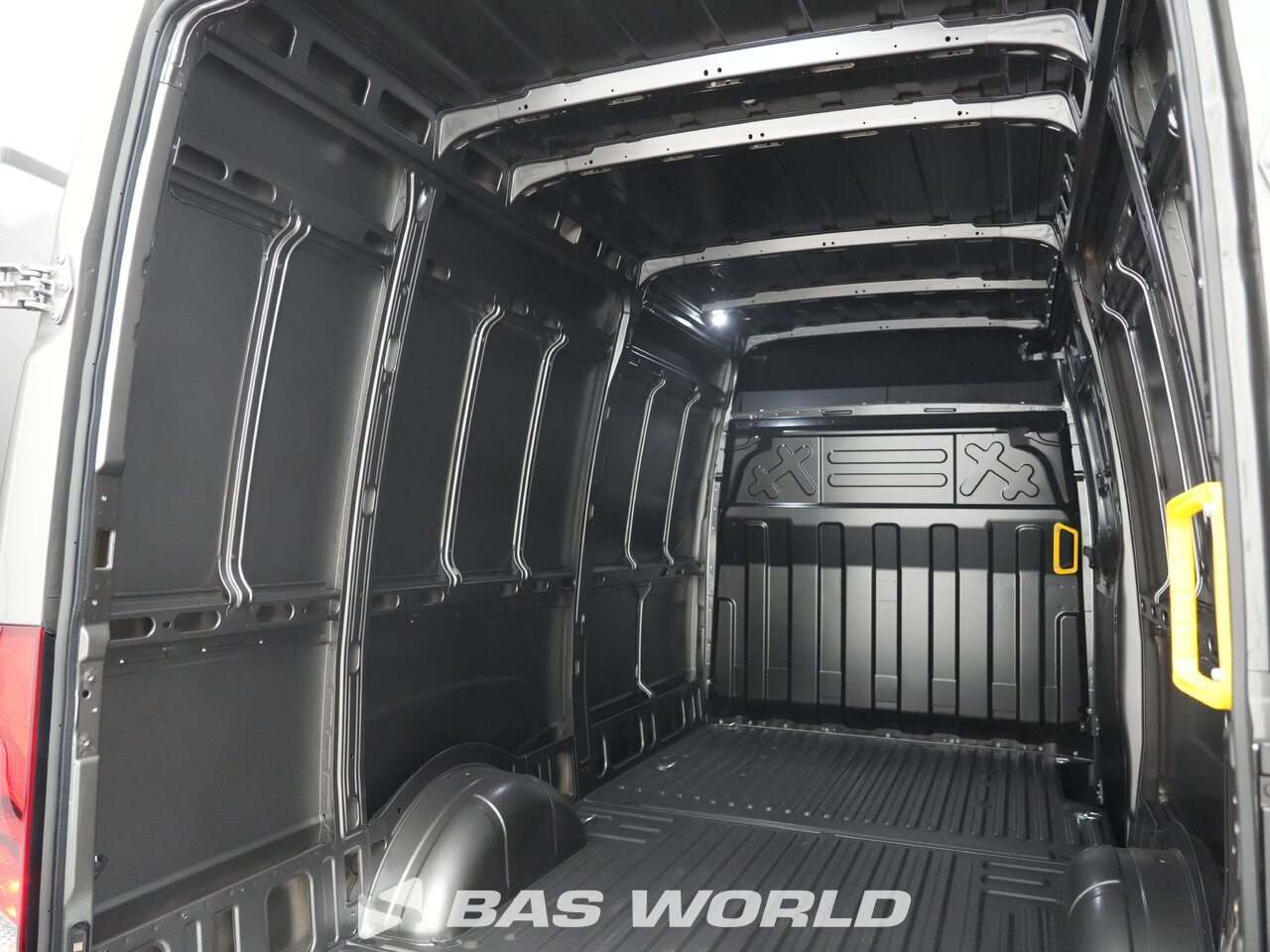 Other : Iveco Daily 35S21 Furgonetka