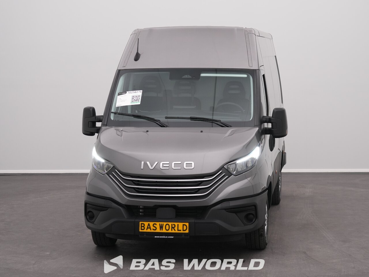 Other : Iveco Daily 35S21 Затворен ван