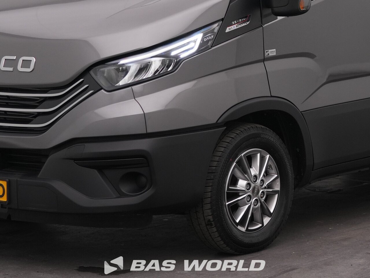 Other : Iveco Daily 35S21 Затворен ван