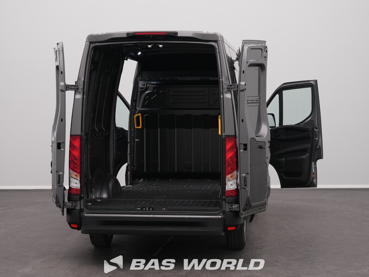 Other : Iveco Daily 35S21 Затворен ван