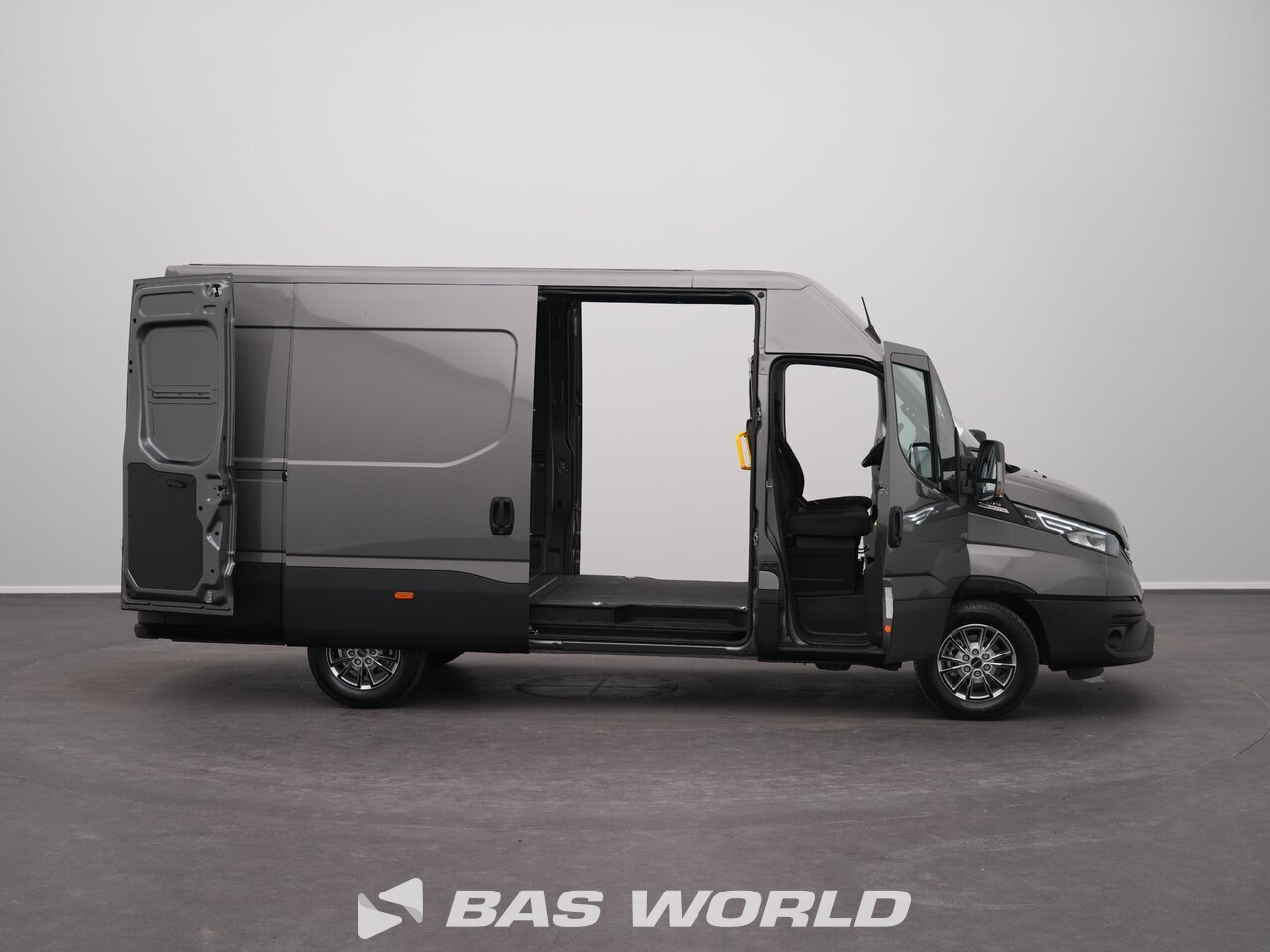 Other : Iveco Daily 35S21 Затворен ван