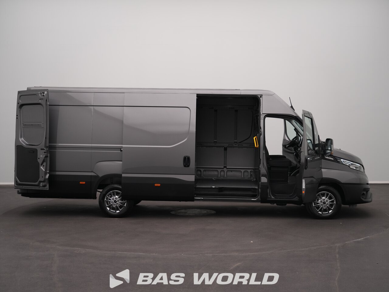 Other : Iveco Daily 35S21 شاحنة خفيفة بصندوق مغلق