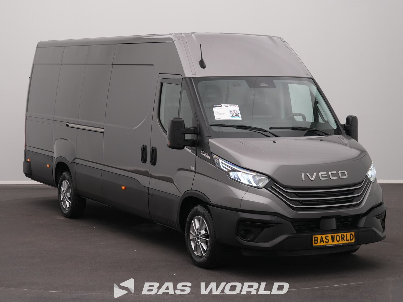 Other : Iveco Daily 35S21 شاحنة خفيفة بصندوق مغلق