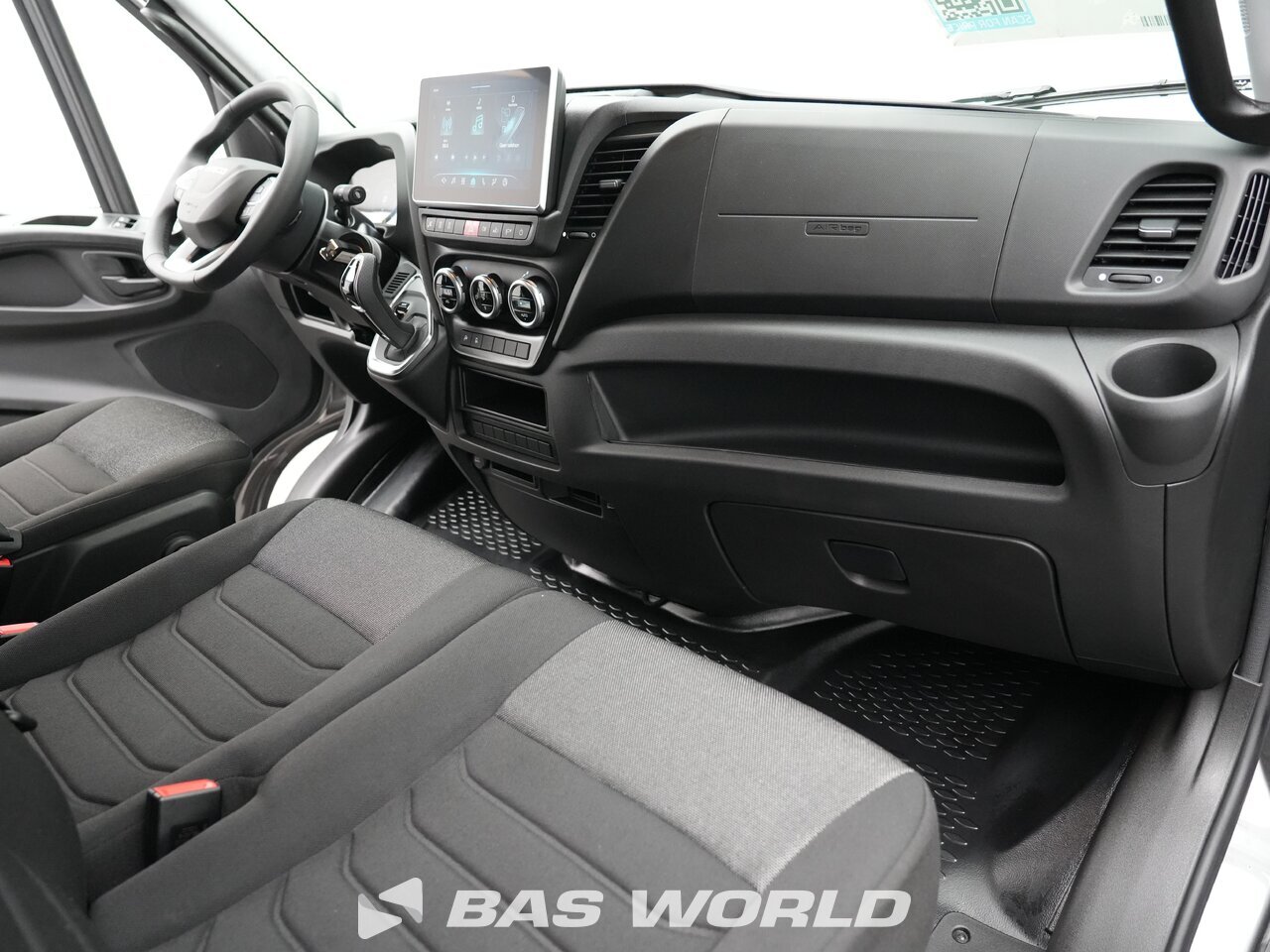 Other : Iveco Daily 35S21 شاحنة خفيفة بصندوق مغلق