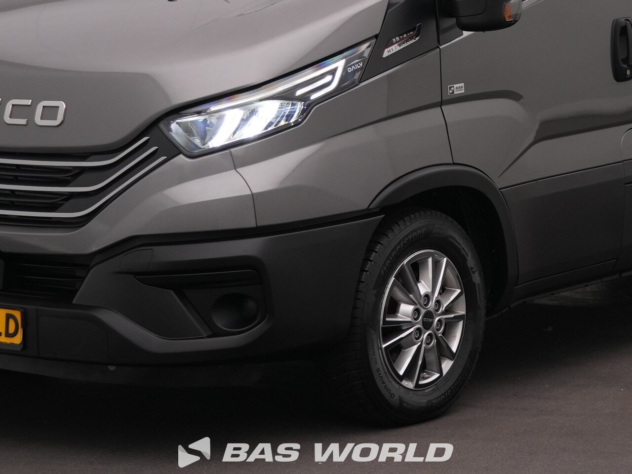 Other : Iveco Daily 35S21 شاحنة خفيفة بصندوق مغلق
