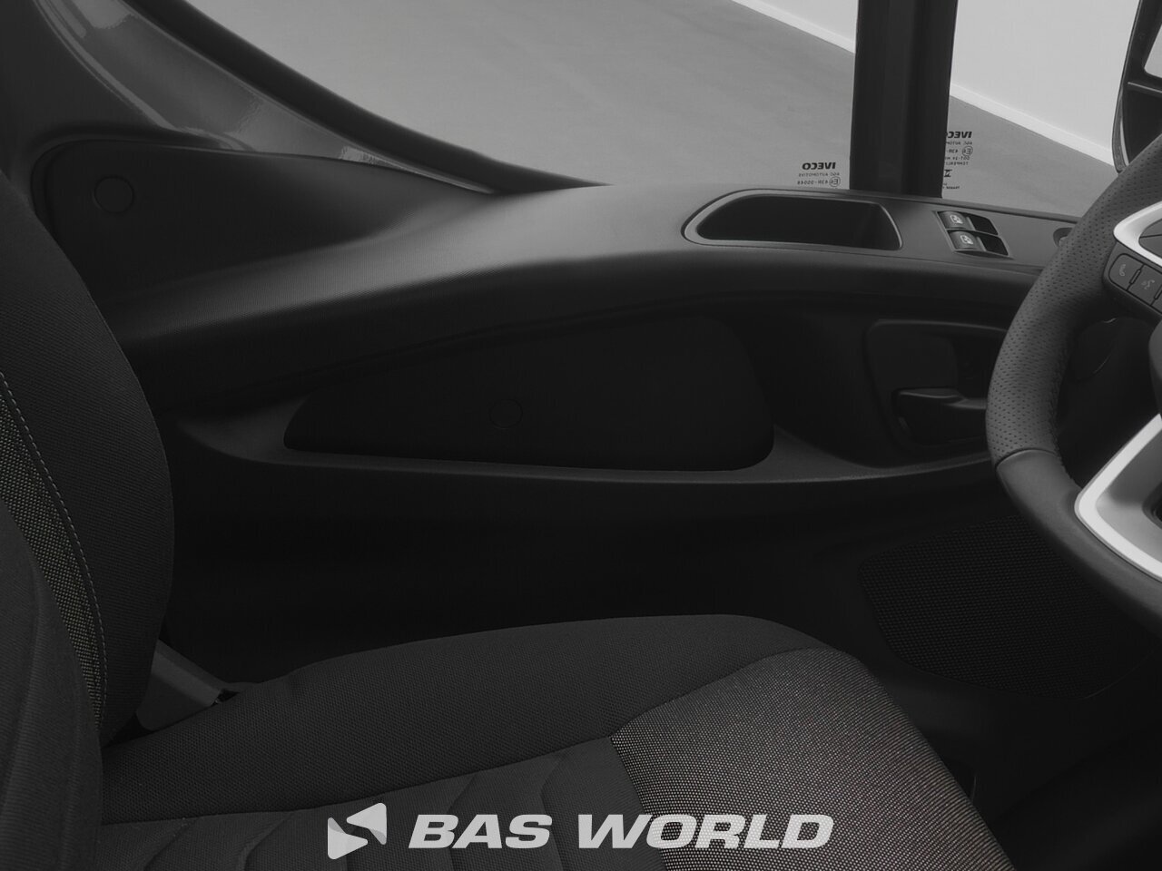 Other : Iveco Daily 35S21 Затворен ван