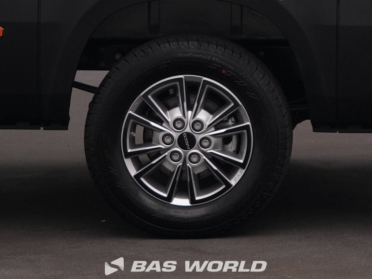 Other : Iveco Daily 35S21 Затворен ван