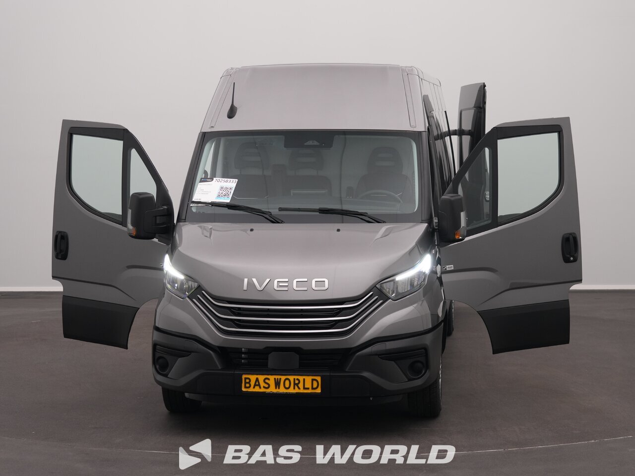 Other : Iveco Daily 35S21 Затворен ван